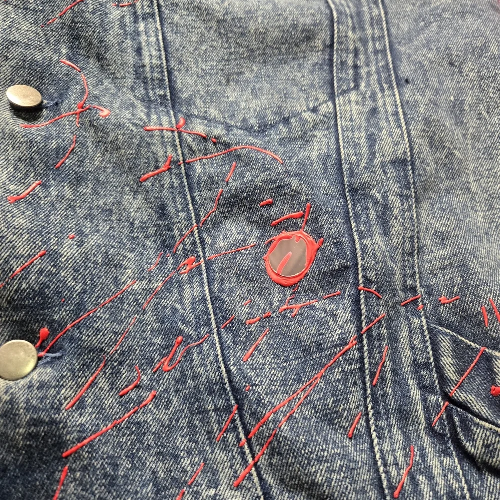 LEARSI VINTAGE Men's Graphic Denim Vest with Red Design